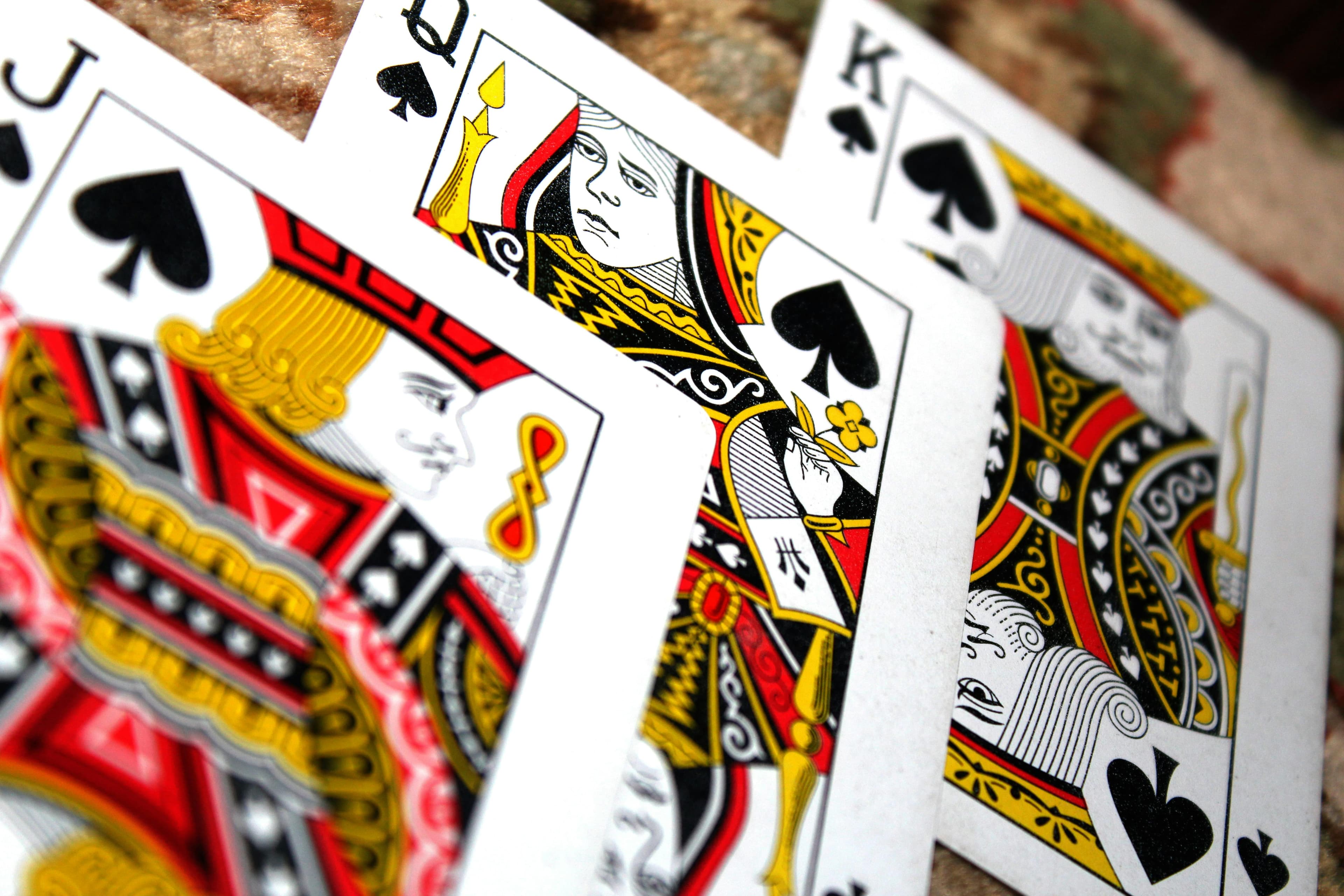 How to Play Solitaire: Complete Guide with 15+ Variations [2025]